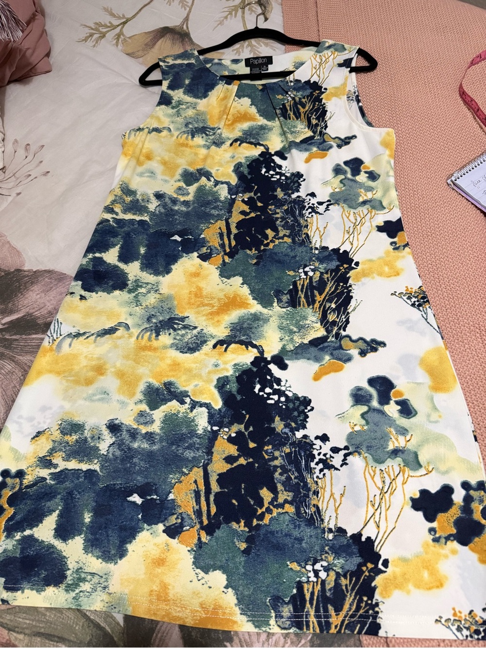 Papillon Blanc Sleeveless Midi Dress in Navy, Yellow, White
